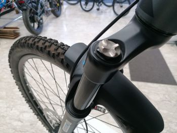 Used MBM Hyperion 29" Full Tg. M 2026 Mountainbike, Light Gray — image 10 of 11