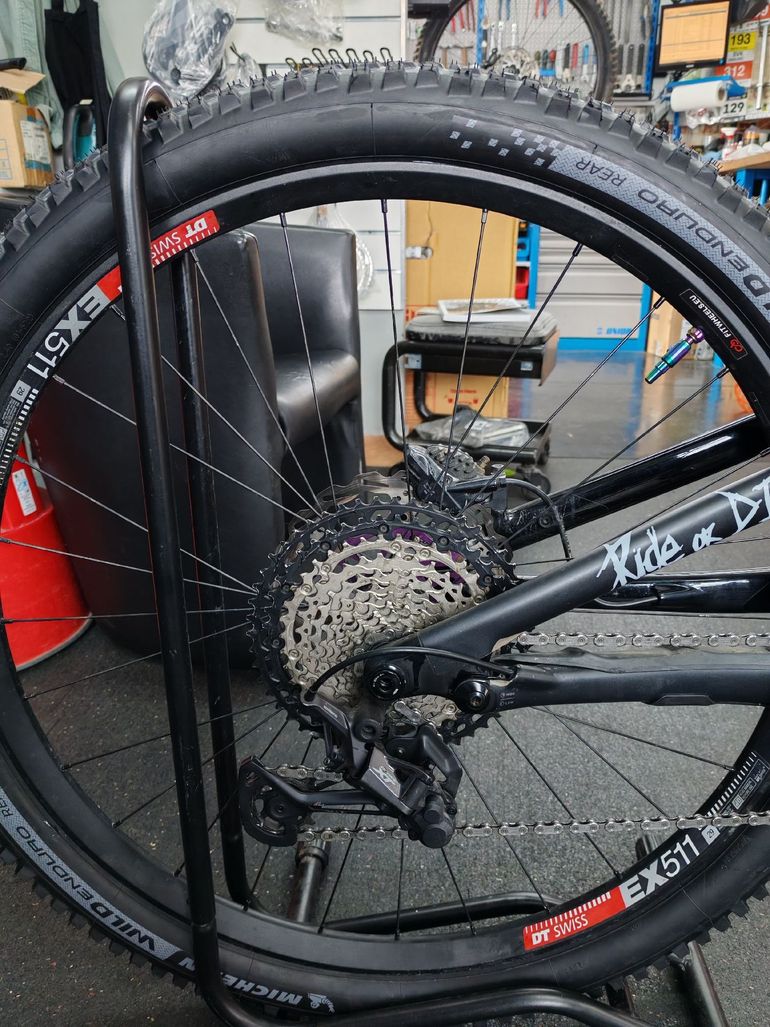 Używany Specialized S-Works Stumpjumper EVO Frameset 2023 2023 Mountainbike — zdjęcie 7 z 8