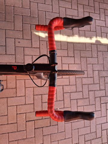 Tweedehands CUBE Cross Shimano 105 2024 Road & Gravel — afbeelding 4 van 5