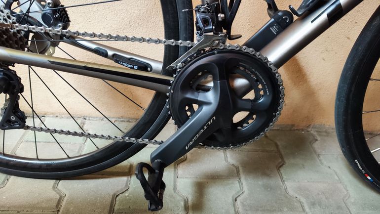 Used Trek Émonda SL 6 Disc 2019 2019 Road & Gravel, Black — image 2 of 3