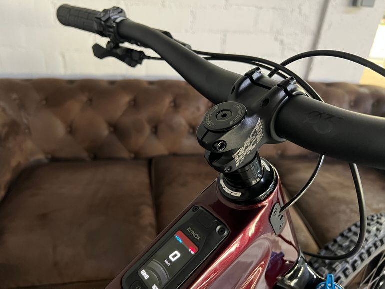 Used CRUSSIS E-Full 12.11 800wh AVINOX M2S 2027 Mountainbike, Red — image 8 of 22