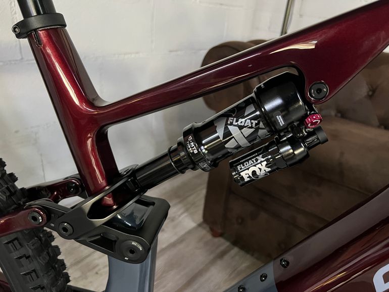 Used CRUSSIS E-Full 12.11 800wh AVINOX M2S 2027 Mountainbike, Red — image 15 of 22