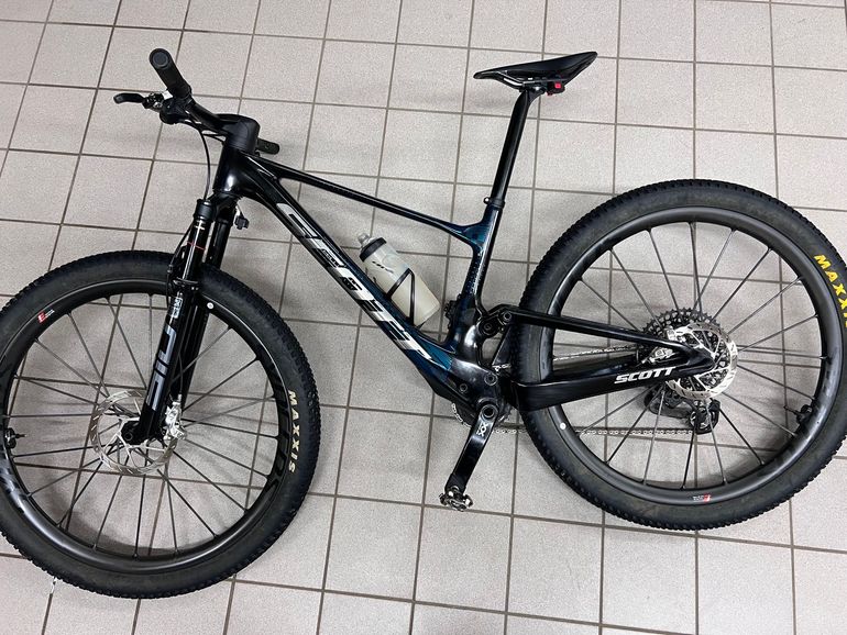 Used Scott Spark RC SL 2026 2026 Mountainbike, Blue, 29 — image 1 of 4