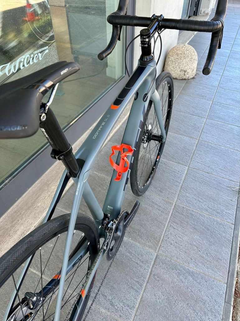 Używany Trek Domane SL 8 Disc 2018 2018 Road & Gravel — zdjęcie 7 z 7