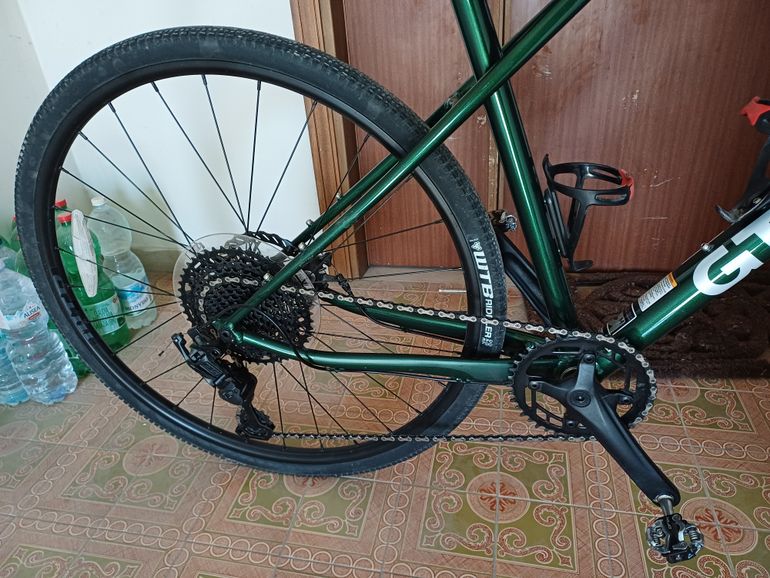 Used GT Grade Sport 2025 2025 Road & Gravel, Green — image 4 of 4