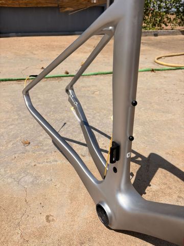 Used Mendiz F9 Frameset 2025 Road & Gravel, Light Gray — image 4 of 5