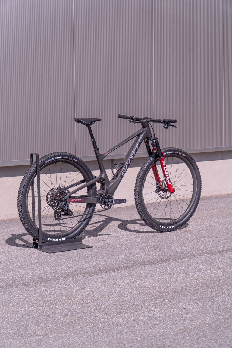 Used Scott Spark RC World Cup 2026 2026 Mountainbike, Black, 29 — image 2 of 15
