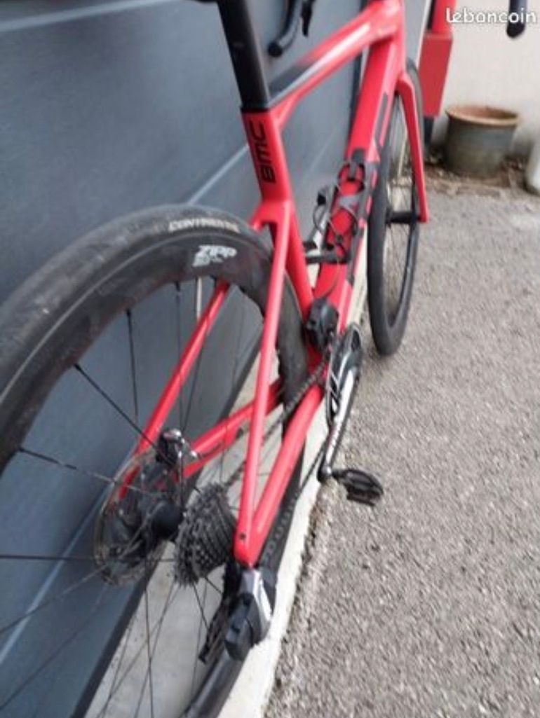 Käytetty BMC Teammachine SLR01 ONE 2023 2023 Road & Gravel — kuva 3 / 3