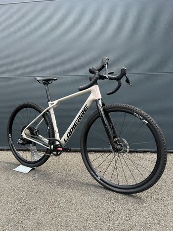 Used Lapierre Crosshill CF 6.0 AXS 2025 2025 Road & Gravel