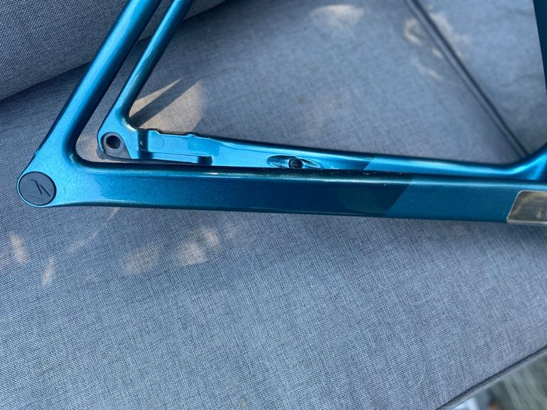Gebrauchtes Canyon Ultimate CF SLX 8 Di2 C50 2025 Frameset 2025 Road & Gravel, Blau — Bild 4 von 6