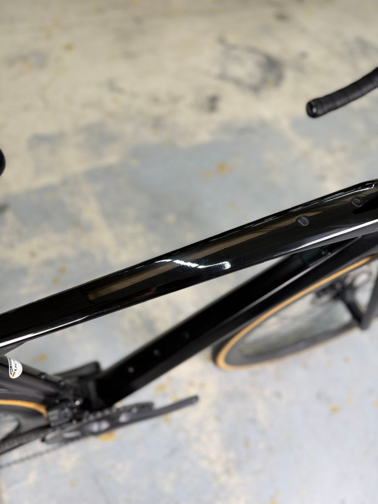 Used BMC Roadmachine 01 FIVE 2023 2023 Road & Gravel, Black — image 11 of 22