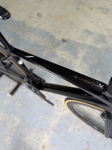 Použité BMC Roadmachine 01 FIVE 2023 2023 Road & Gravel — obrázek 12 z 22