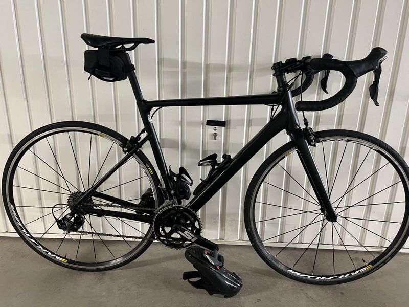 Used Cannondale CAAD13 2021 Road & Gravel, Black — image 1 of 5