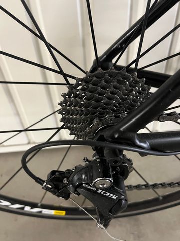 Used Cannondale CAAD13 2021 Road & Gravel, Black — image 4 of 5