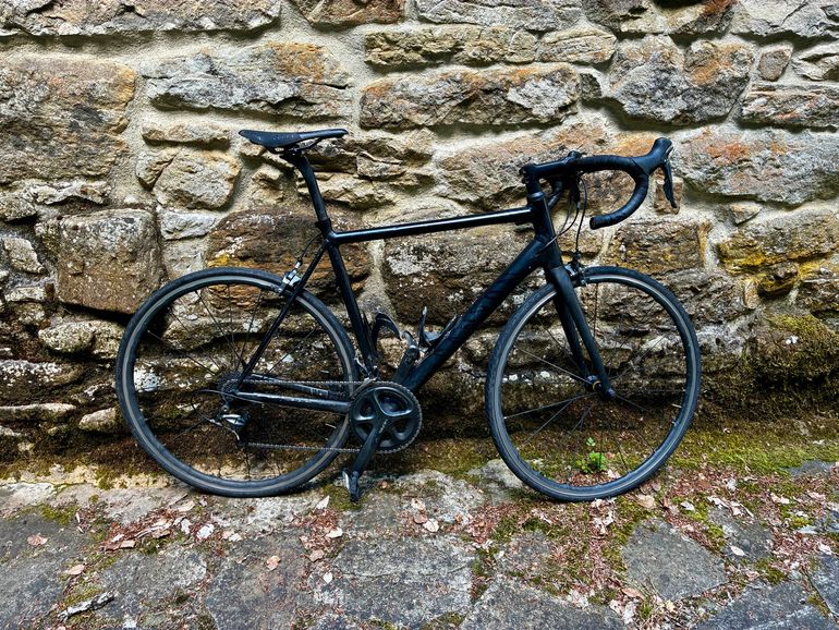 Gebrauchtes Canyon Ultimate Shimano Ultegra 2017 Road & Gravel, Schwarz — Bild 1 von 10