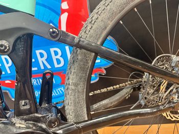Używany Bianchi T-Tronik Rebel 9.2 - NX/SX EAGLE 2022 2022 Mountainbike — zdjęcie 25 z 27