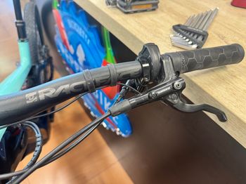 Używany Bianchi T-Tronik Rebel 9.2 - NX/SX EAGLE 2022 2022 Mountainbike — zdjęcie 18 z 27