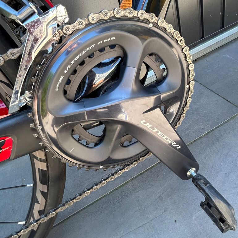 Cervélo C3 Ultegra Disc 2018 (barely Used) 2018 Road & Gravel usato, Rosso — immagine 7 di 14