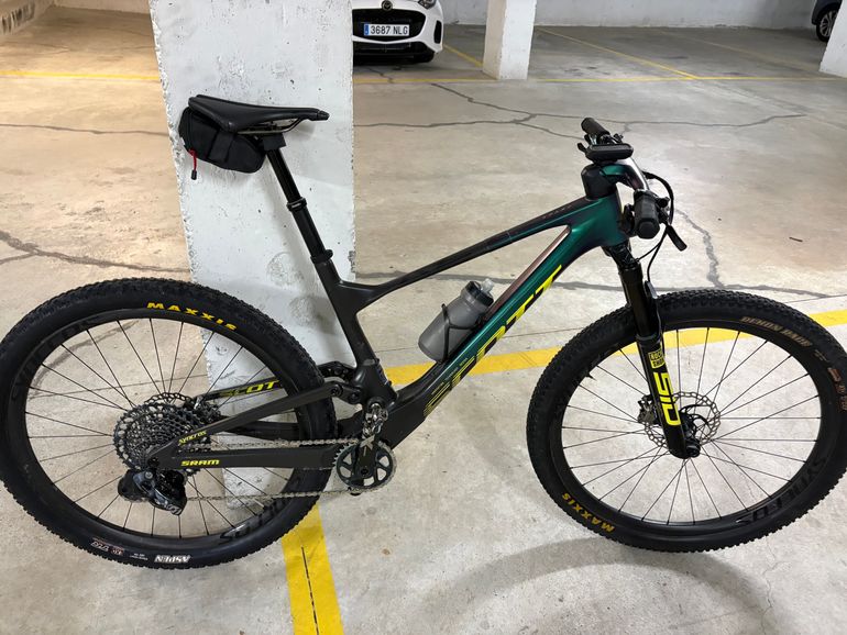 Używany Scott Spark RC World Cup 2023 2023 Mountainbike — zdjęcie 2 z 12
