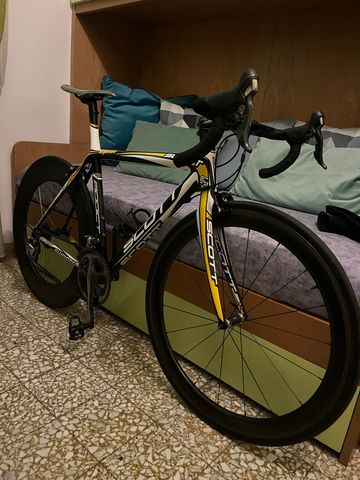 Used Scott addict Custom Shimano Dura Ace 2009 Road & Gravel