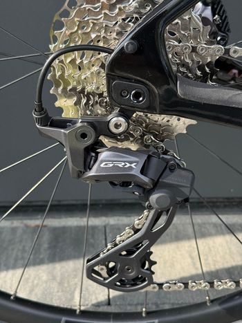Used Giant Revolt Advanced 2 2025 2025 Road & Gravel, Black — image 13 of 13