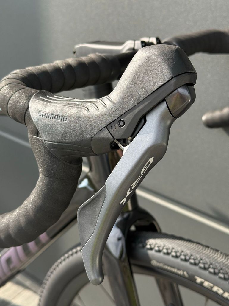 Used Giant Revolt Advanced 2 2025 2025 Road & Gravel, Black — image 10 of 13
