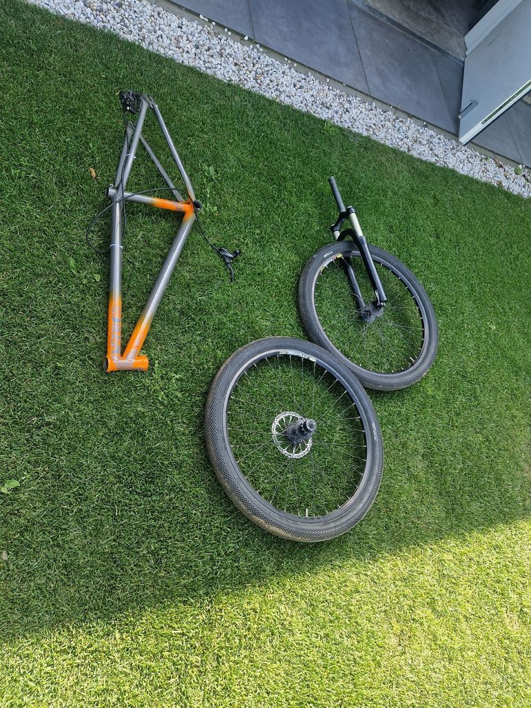 Ns bikes Custom Frameset 2014 Mountainbike de segunda mano, Naranja — imagen 3 de 6