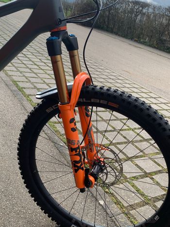 Używany CUBE STEREO 140 HPC TM 27.5 2021 2021 Mountainbike — zdjęcie 4 z 14