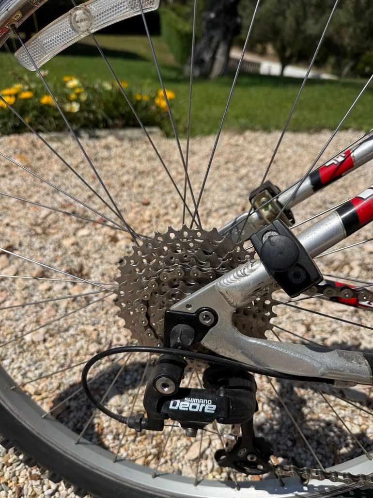 Używany GT Aggressor Shimano Deore XT 2008 Mountainbike — zdjęcie 3 z 4