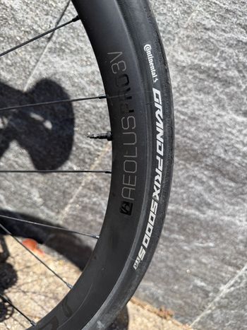 Używany Trek Domane Shimano Ultegra Di2 2022 Road & Gravel — zdjęcie 10 z 18