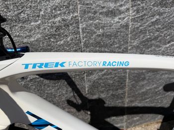 Używany Trek Domane Shimano Ultegra Di2 2022 Road & Gravel — zdjęcie 3 z 18