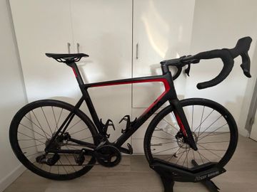 Tweedehands Colnago V3 Disc Rival AXS Bike 2024 2024 Road & Gravel