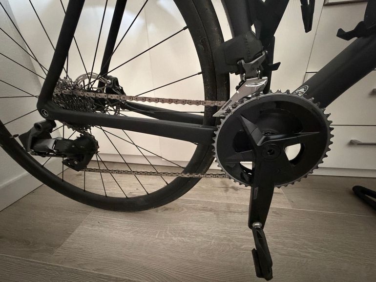 Używany Colnago V3 Disc Rival AXS Bike 2024 2024 Road & Gravel — zdjęcie 3 z 3