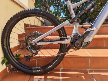 Used Specialized Turbo Levo SRAM GX 2026 Mountainbike, Light Gray — image 3 of 8