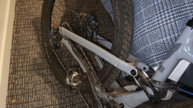 Used Specialized Turbo Levo SRAM GX 2026 Mountainbike, Light Gray — image 10 of 13