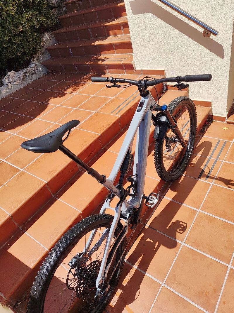 Used Specialized Turbo Levo SRAM GX 2026 Mountainbike, Light Gray — image 4 of 8