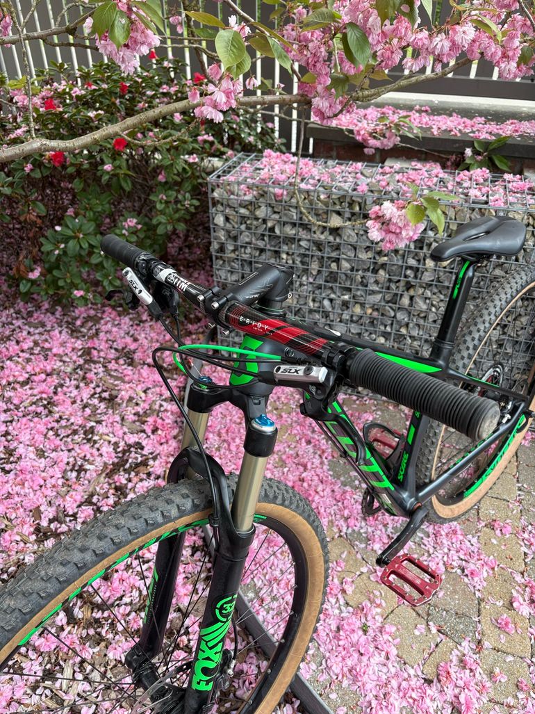 Używany Scott Scale 920 2022 2022 Mountainbike — zdjęcie 2 z 6