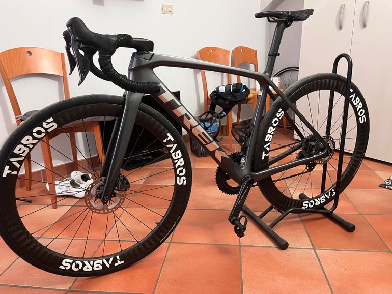 Używany Trek Émonda SL 6 Di2 2023 2023 Road & Gravel — zdjęcie 3 z 5