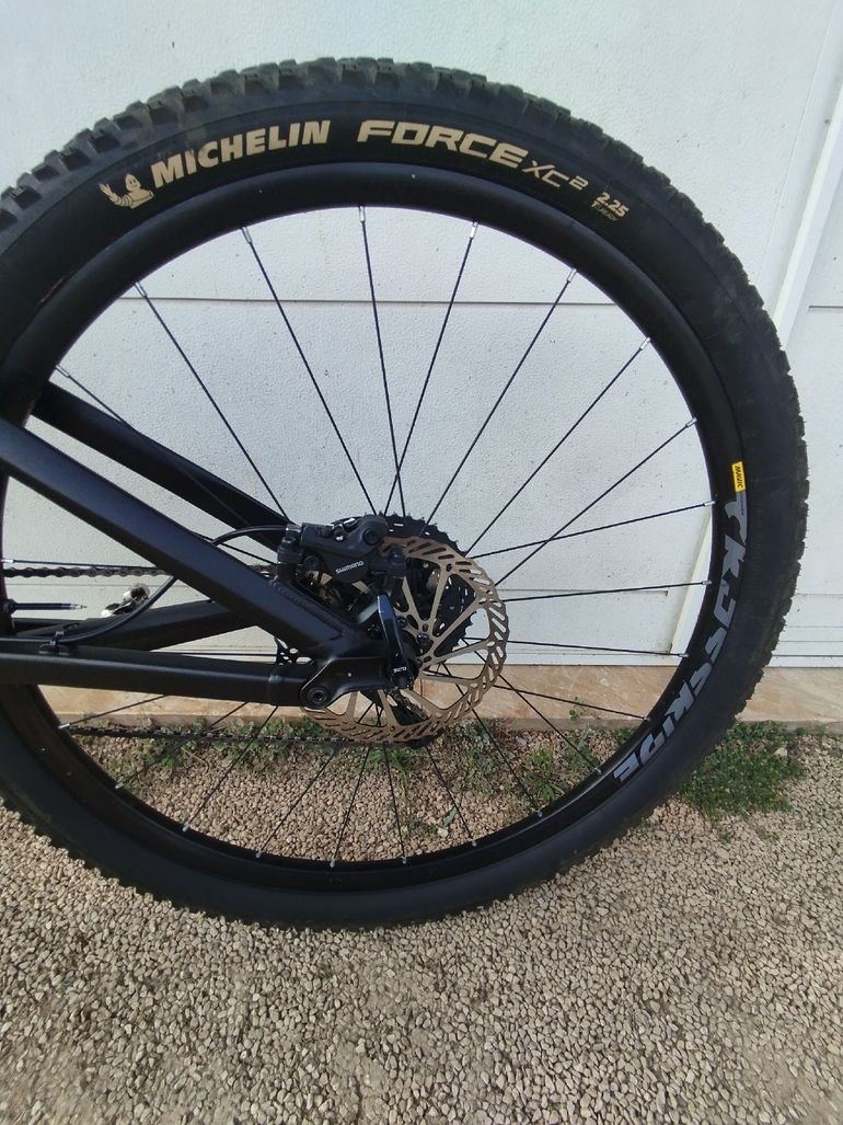 Použité Canyon Neuron Shimano Deore XT 2017 Mountainbike — obrázek 9 z 11