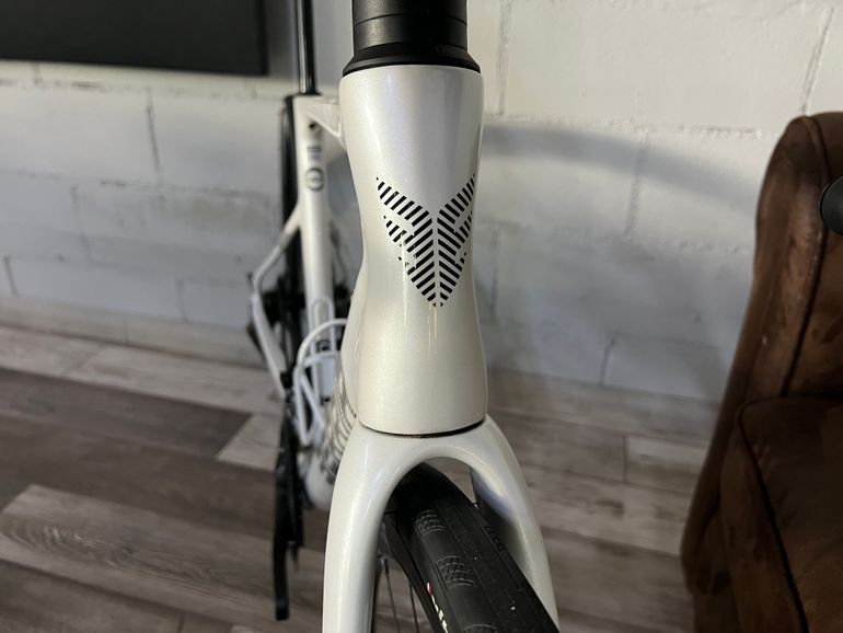 Used Berria BELADOR ELITE 105 2025 2025 Road & Gravel, White — image 9 of 20