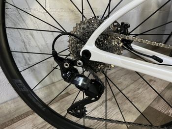 Used Berria BELADOR ELITE 105 2025 2025 Road & Gravel, White — image 15 of 20