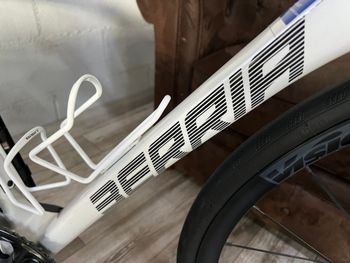 Used Berria BELADOR ELITE 105 2025 2025 Road & Gravel, White — image 13 of 20