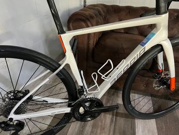 Used Berria BELADOR ELITE 105 2025 2025 Road & Gravel, White — image 19 of 20