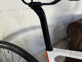 Used Berria BELADOR ELITE 105 2025 2025 Road & Gravel, White — image 4 of 20