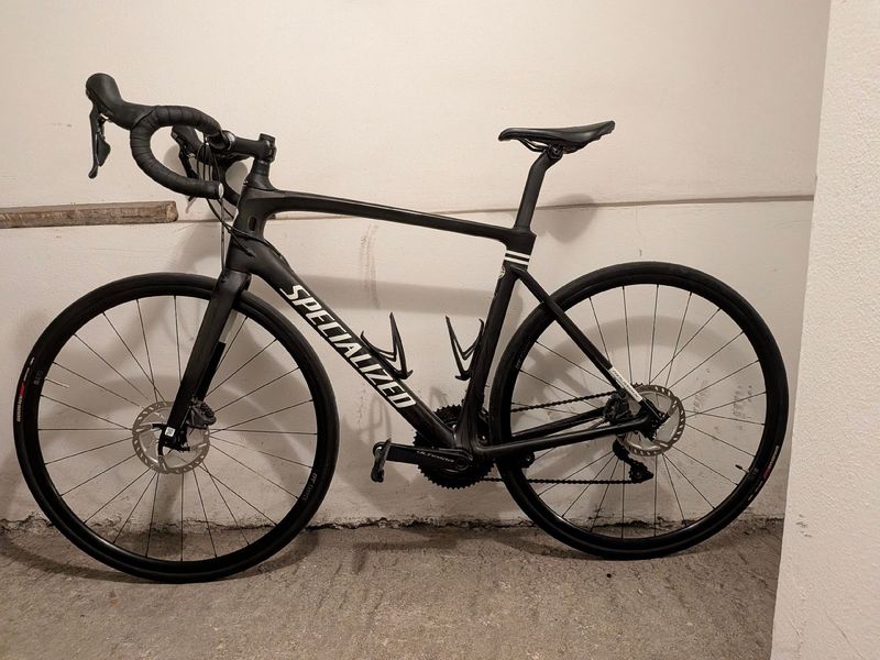 Tweedehands Specialized Roubaix Expert 2021 2021 Road & Gravel — afbeelding 1 van 12