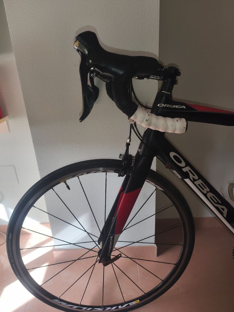 Used Orbea Avant Shimano 105 2017 Road & Gravel, Black — image 4 of 7