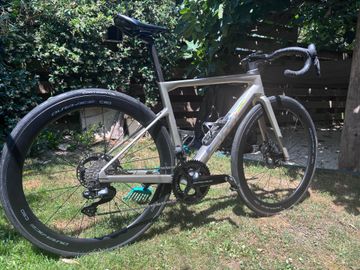 Gebrauchtes BMC Teammachine SLR 01 TWO 2023 2023 Road & Gravel, Hellgrau — Bild 7 von 15