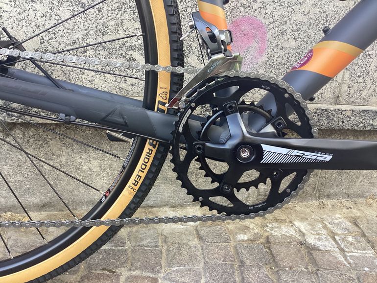 Używany Fuji Jari 2.5 2025 2025 Road & Gravel — zdjęcie 3 z 8