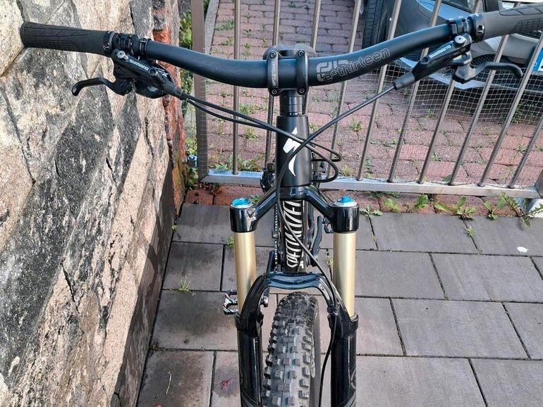 Specialized Stumpjumper FSR Comp 2016 Mountainbike usato, Nero — immagine 4 di 8