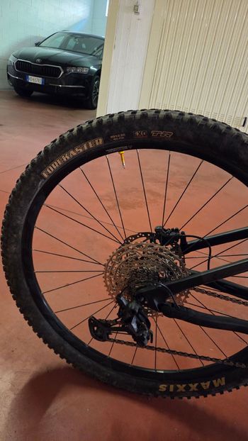 Używany CUBE STEREO 120, RACE 2022 2022 Mountainbike — zdjęcie 6 z 10